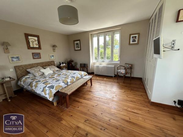 Maison à vendre 10 pièces 243m² Cherbourg-en-Cotentin (50110)