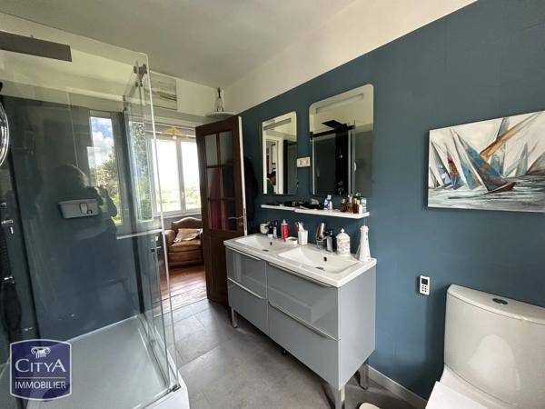 Maison à vendre 10 pièces 243m² Cherbourg-en-Cotentin (50110)