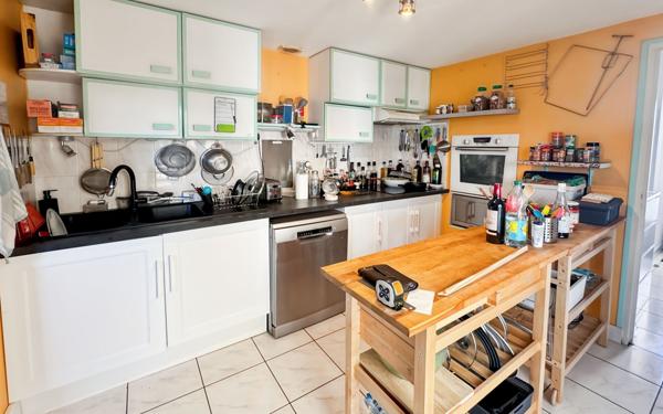 Maison à vendre    3 pièces • 97 m2 Coulounieix-Chamiers