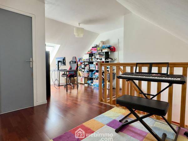 Maison 114 m² à Montreuil-Juigné 49460