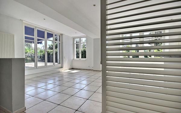 Appartement à vendre    3 pièces • 86,05 m2 Pau