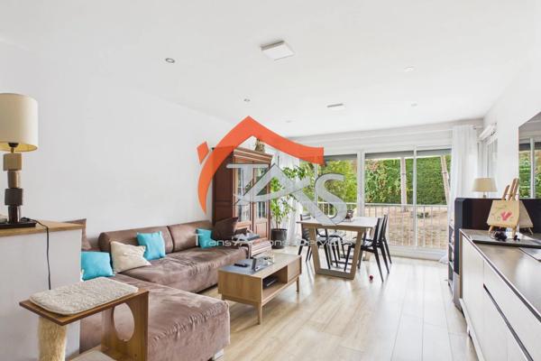 Vente                                                      Appartement
                        
                     3 pièces                      80 m2                     à Saint-Chamond