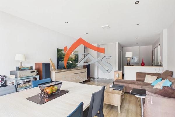 Vente                                                      Appartement
                        
                     3 pièces                      80 m2                     à Saint-Chamond