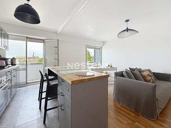 A VENDRE Appartement Dernier Etage à Angers - Quartier Catho