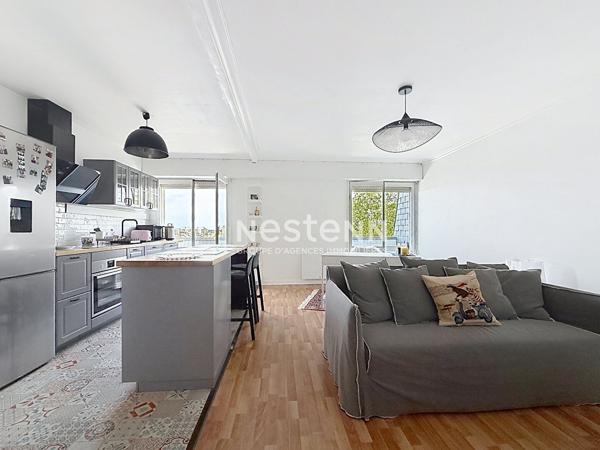 A VENDRE Appartement Dernier Etage à Angers - Quartier Catho