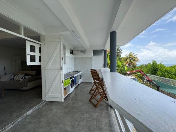 Grand studio rénové vue mer