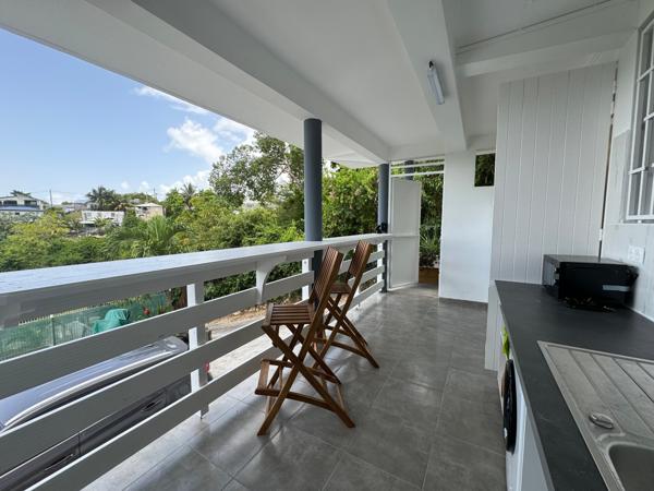 Grand studio rénové vue mer