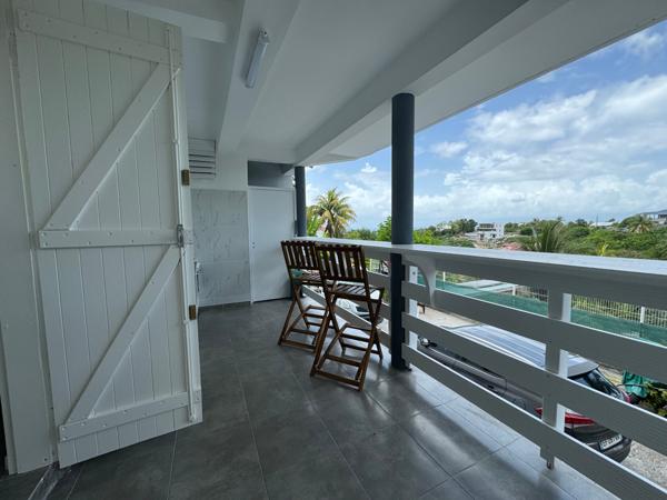 Grand studio rénové vue mer