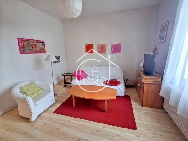 Bergerac : Maison atypique centre ville de 325m² avec jardin