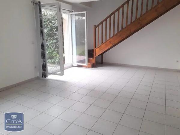 Maison à louer 3 pièces 72.36m² Chauny (02300)