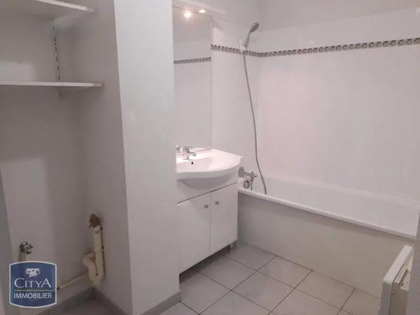 Maison à louer 3 pièces 72.36m² Chauny (02300)