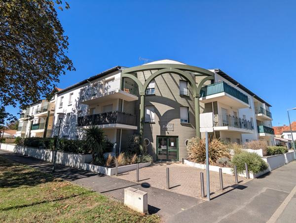 Appartement T3 avec garage à vendre en résidence avec ascenseur