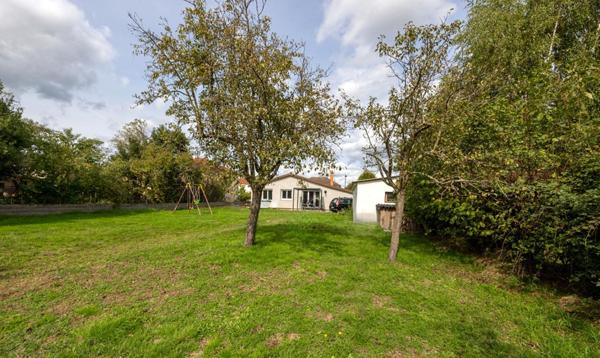 Charmante villa de plain-pied sur un terrain de 1030m²