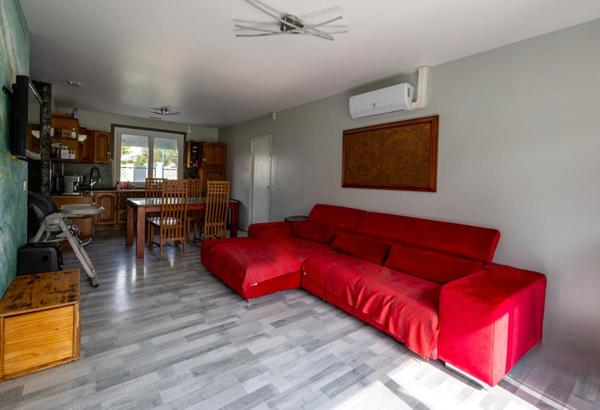 Charmante villa de plain-pied sur un terrain de 1030m²