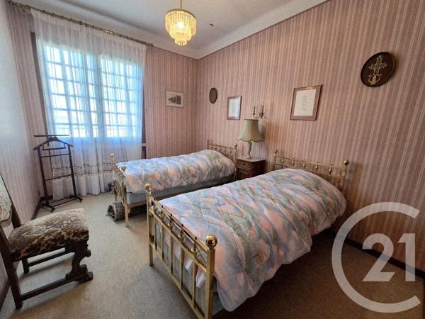 Maison à vendre  7 pièces - 245 m 2   CABESTANY  - 66