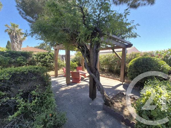 Maison à vendre  7 pièces - 245 m 2   CABESTANY  - 66