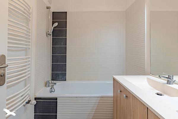 Appartement à vendre 210 400 € Artigues-près-Bordeaux 4 p 81 m² DPE C
