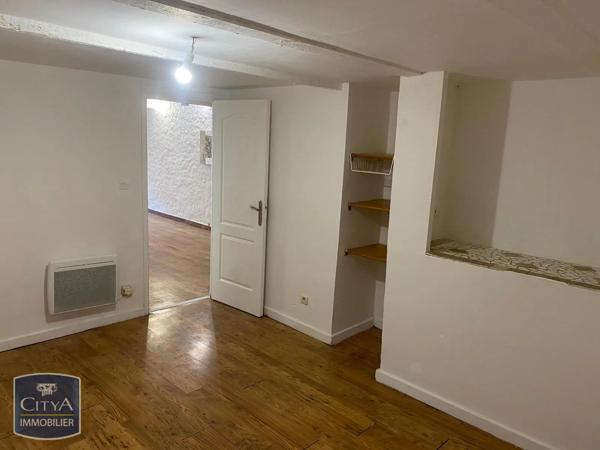 Appartement à louer 3 pièces 67.85m² Fréjus (83600)