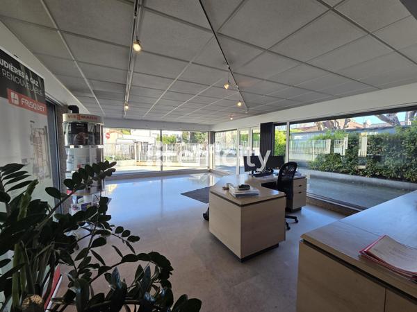 Local Commercial - 477 m²