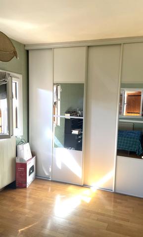 Maison 9 pièce(s) 5 chambre(s) 205 m²