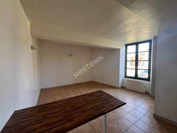 Immeuble de rapport ? Centre de Tiffauges ? Idéal investisseur