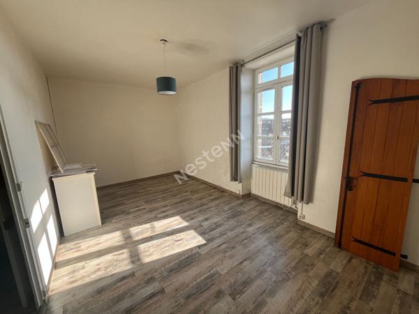 Immeuble de rapport ? Centre de Tiffauges ? Idéal investisseur