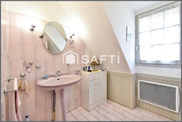 Maison 3/4 chambres sur sous-sol total proche La Queue-Lez-Yvelines