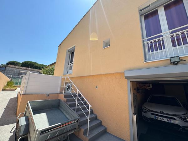 À vendre ? Maison de plain-pied avec jardin ? Proche centre-ville ? 200 000 €