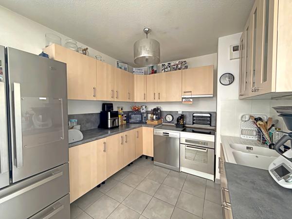 Appartement 4 pièces - 83 m² Exclusivité efficity