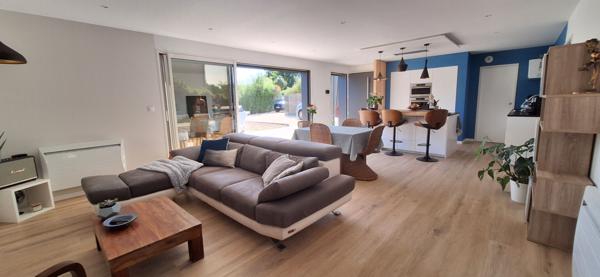 Fouesnant, très jolie maison de plain pied, de 2021, 4 chambres, à 1.7 km des plages !