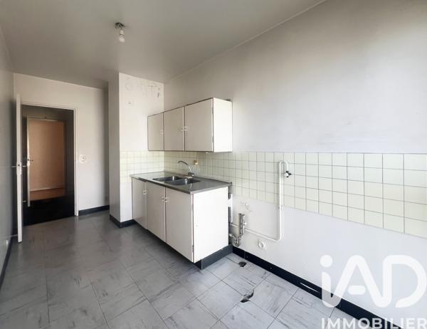 Appartement à vendre 3 pièces 77 m² Puteaux