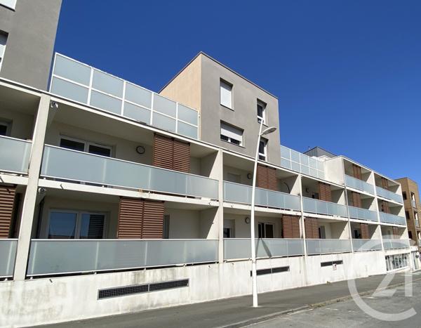 Appartement à vendre  2 pièces - 44,15 m2 LA ROCHELLE - 17
