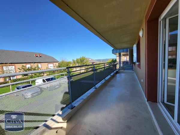 Appartement à louer 2 pièces 46.95m²