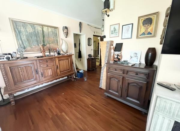 2 Appartements 10 pièce(s) 196 m2 réunisssables