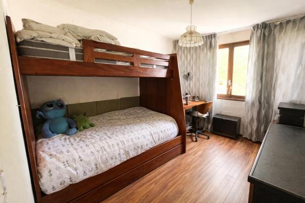 2 Appartements 10 pièce(s) 196 m2 réunisssables
