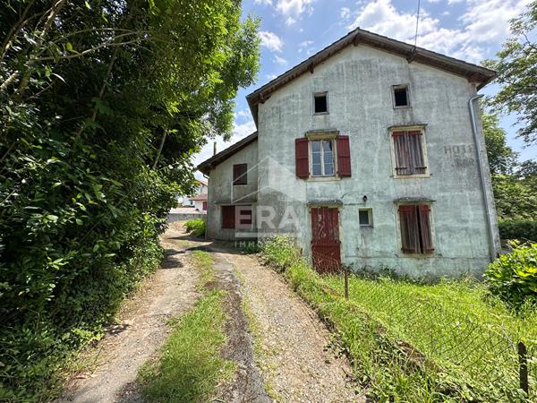 Cambo-Les-Bains - Immeuble à Vendre -  idéal investisseur