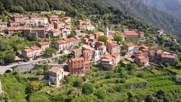 Exclusivité : Immeuble Ota Vue Montagne Imprenable Fort Potentiel Locatif