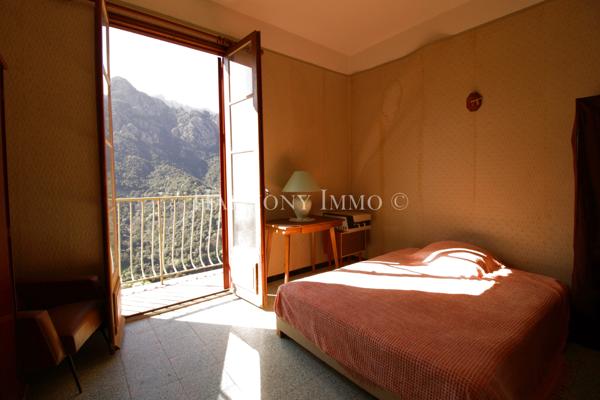 Exclusivité : Immeuble Ota Vue Montagne Imprenable Fort Potentiel Locatif