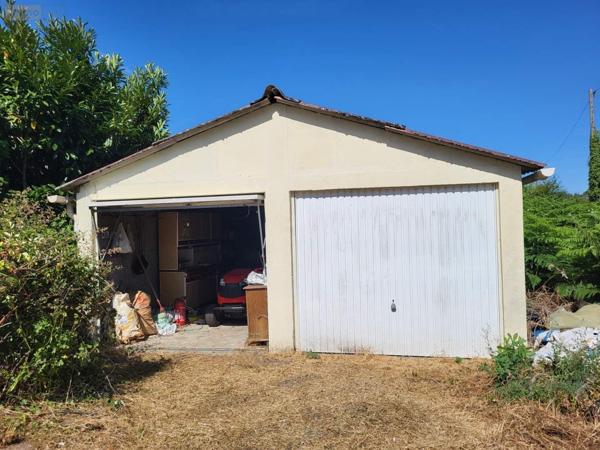 Maison à vendre à Bussière-Dunoise en Creuse (23320), ref : 1237