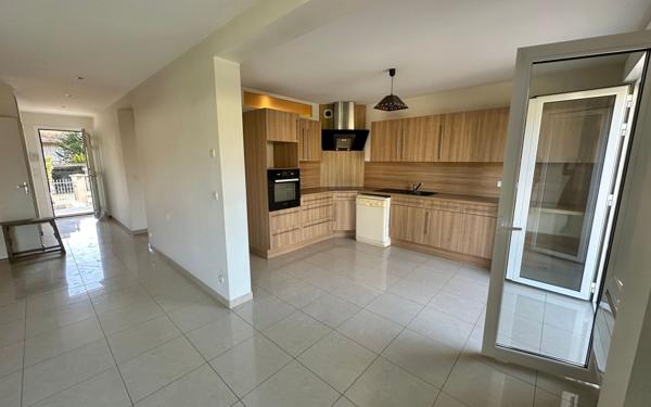 Maison à vendre    5 pièces •  Livry-Gargan