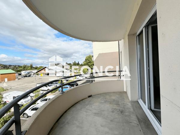Location Appartement 2 pièces 49.3 m² - AU PEINTRE Lafox 47240