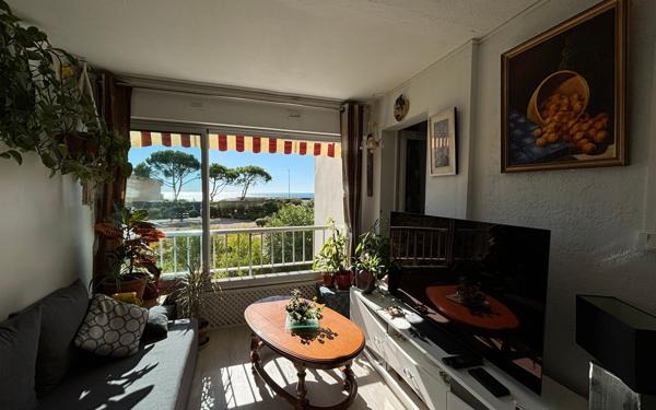 Appartement à vendre    2 pièces • 42 m2 Sète