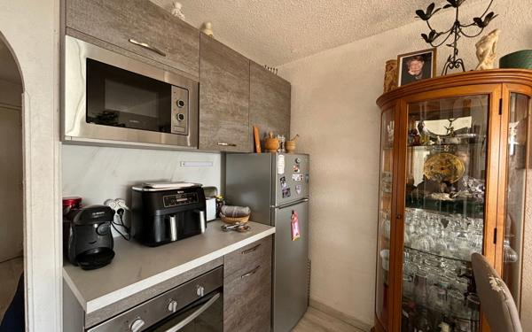 Appartement à vendre    2 pièces • 42 m2 Sète