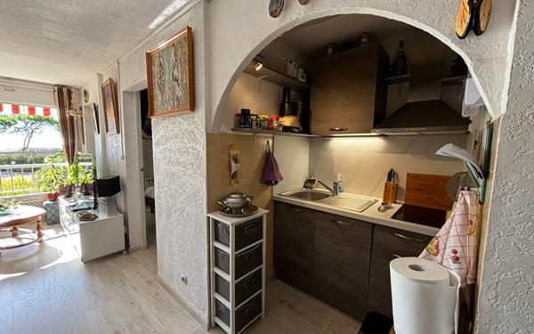 Appartement à vendre    2 pièces • 42 m2 Sète