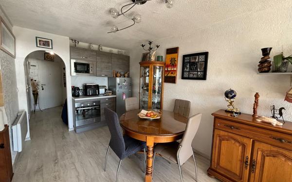 Appartement à vendre    2 pièces • 42 m2 Sète