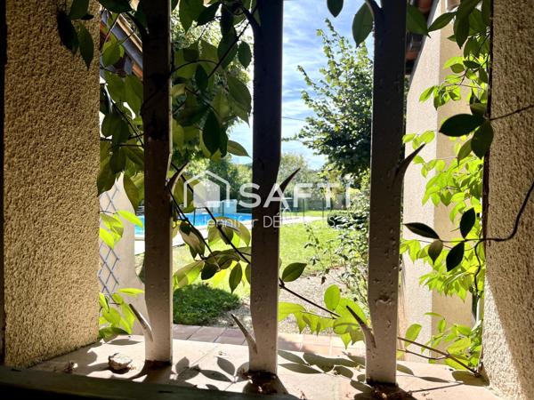 MAISON D'ARCHITECTE GRATENTOUR 150M2 JARDIN ARBORE AVEC PISCINE