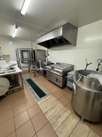 Local d'activités de 316 m²