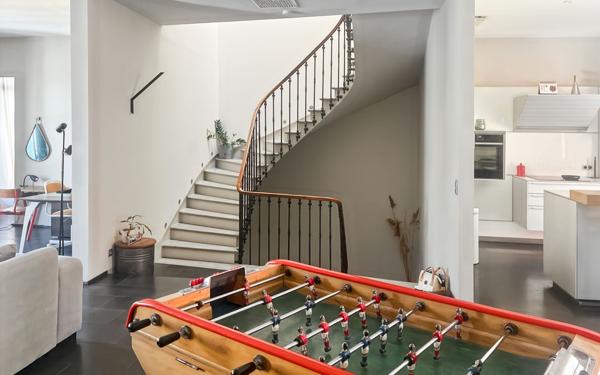 Maison à vendre    8 pièces •  Marseillan