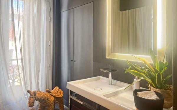 Maison à vendre    8 pièces •  Marseillan