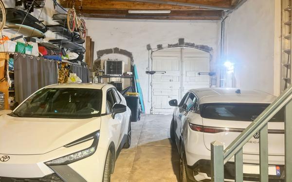 Maison à vendre    8 pièces •  Marseillan